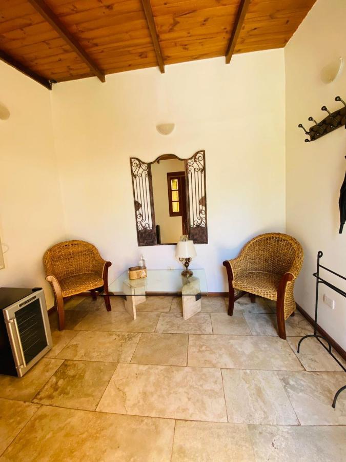 Casa De Coria Bed & Breakfast Chacras de Coria Dış mekan fotoğraf