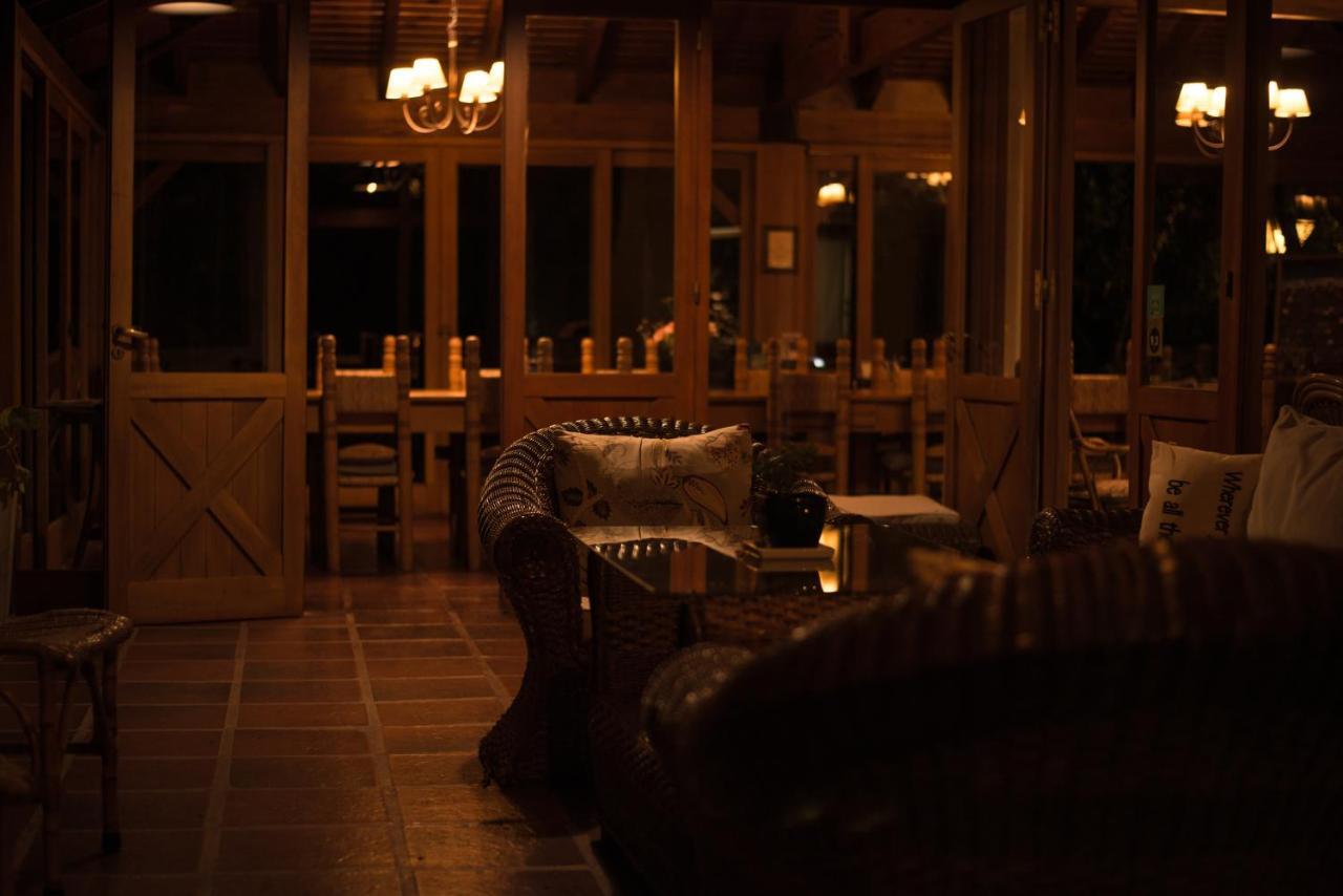 Casa De Coria Bed & Breakfast Chacras de Coria Dış mekan fotoğraf